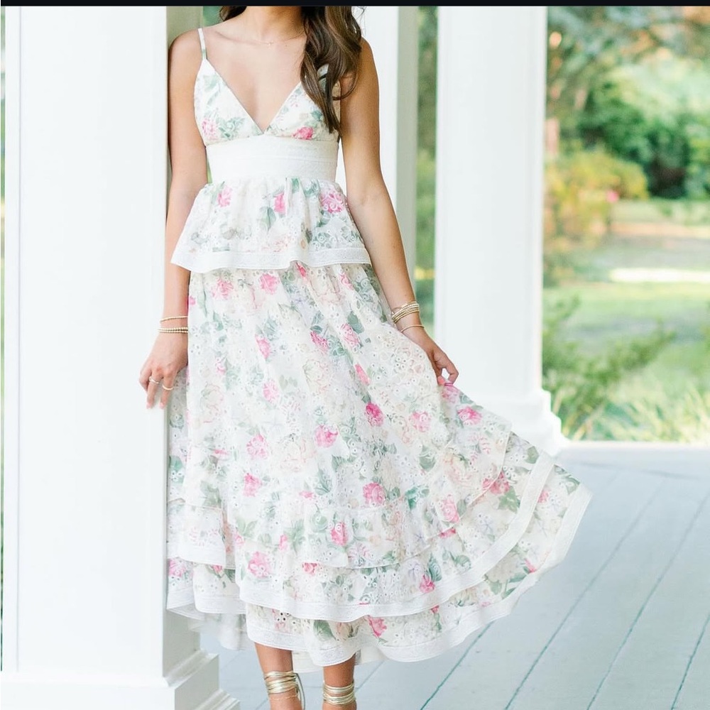 Gianni Bini Cream Tiered A-Line Midi Skirt